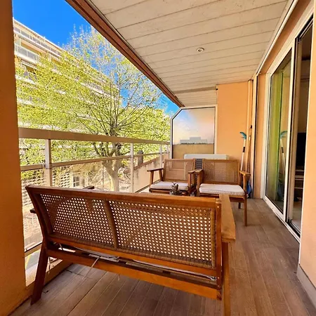 D'este - 4 Prs - Clim - 300m - Piscine-parking En Option