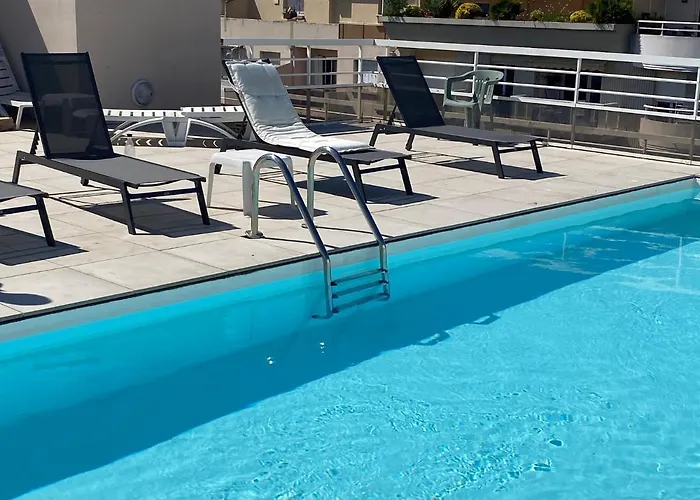 Appartement D'este - 4 Prs - Clim - 300m - Piscine-parking En Option Juan-les-Pins